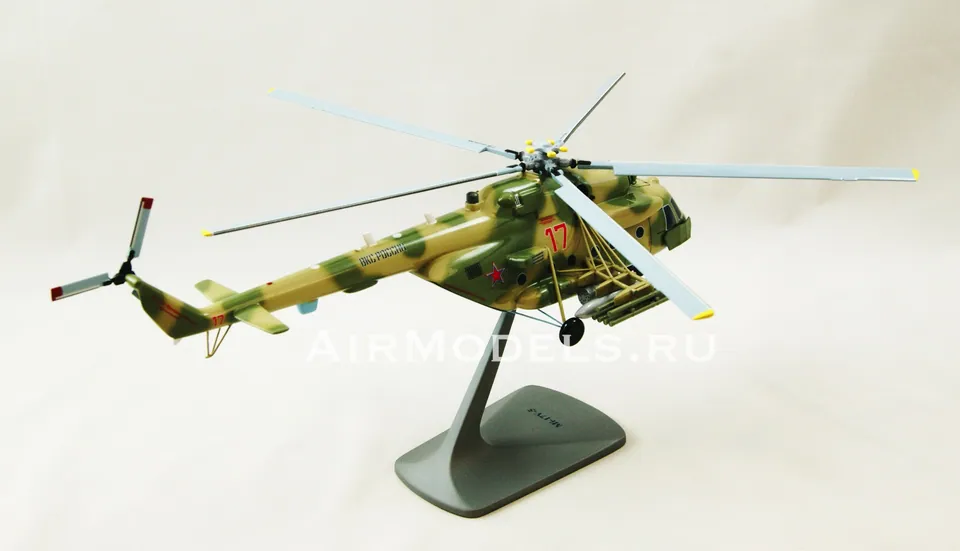 Модель вертолета Ми-17В-5 (Масштаб 1:48) — фото 7