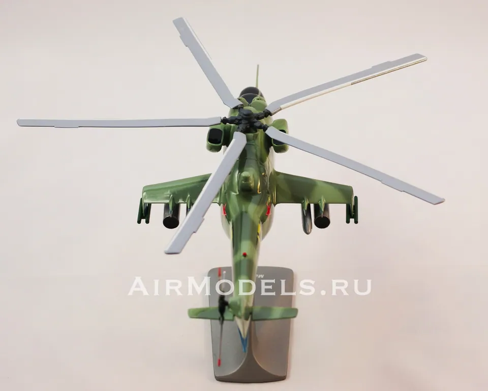 Модель вертолета Ми-24В (1:48) — фото 4