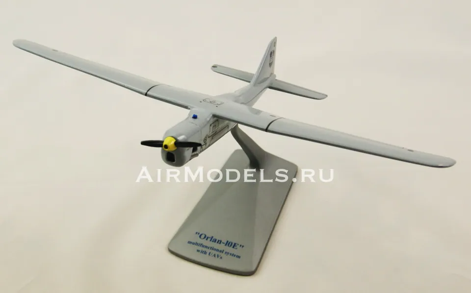 Модель самолета Орлан-10Е