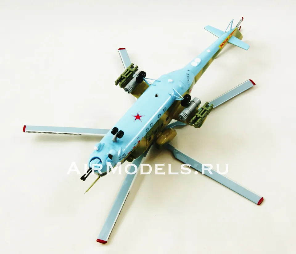 Модель вертолета Ми-35М (Масштаб 1:48, в камуфляжной окраске) — фото 5