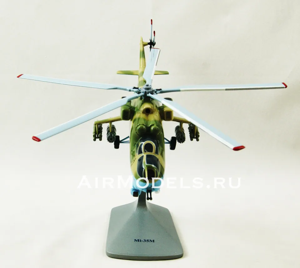 Модель вертолета Ми-35М (Масштаб 1:48, в камуфляжной окраске) — фото 10
