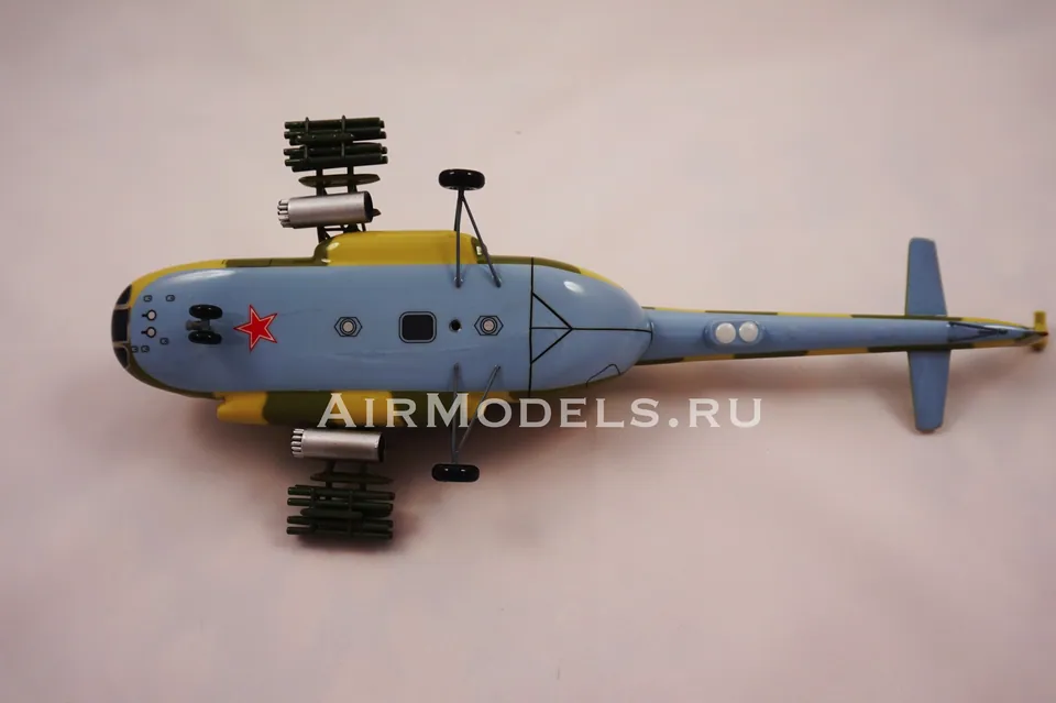 Модель вертолета Ми-8 (Масштаб 1:48) — фото 6